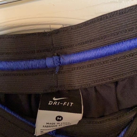 Men’s Training Shorts - Picture 4 of 6